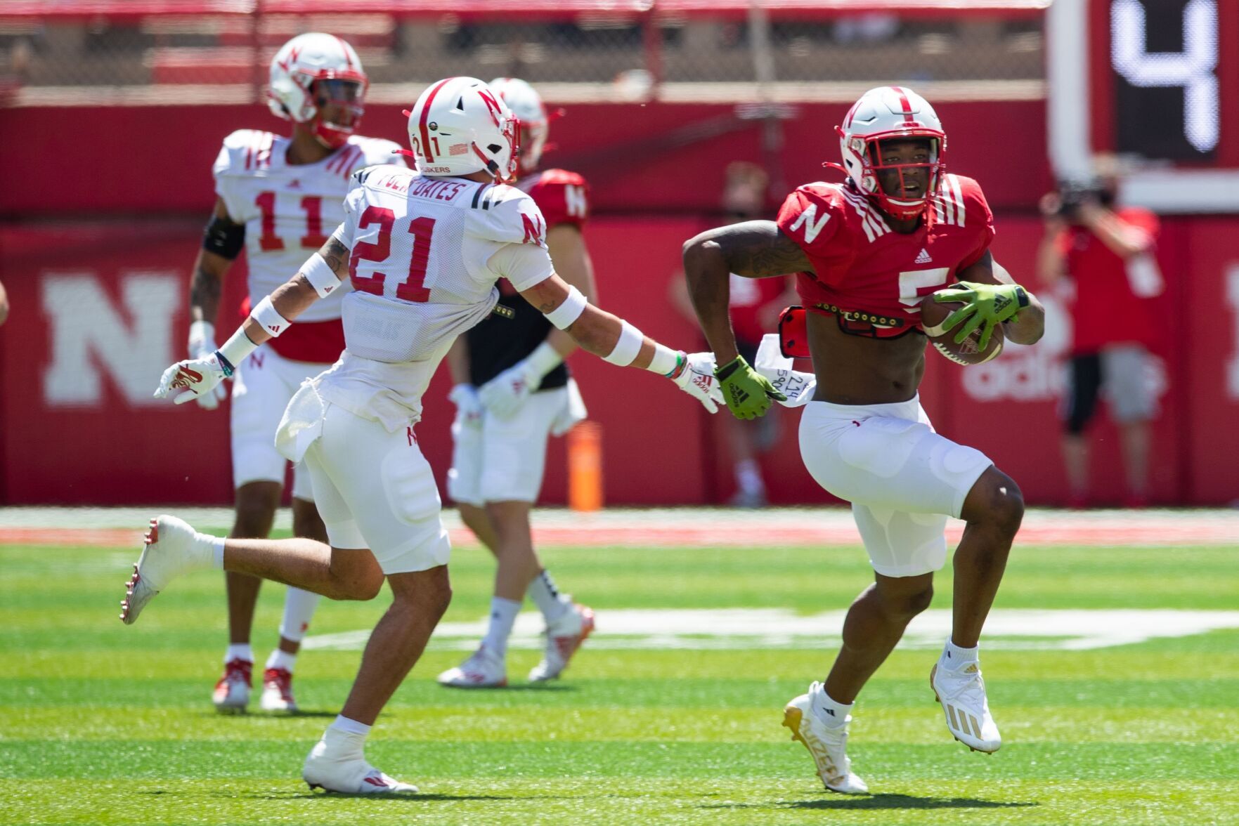 050221-owh-spo-springgame-LS10.JPG